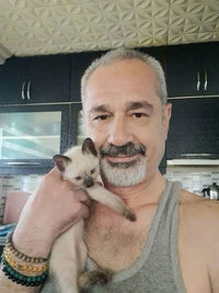 Bruno K.